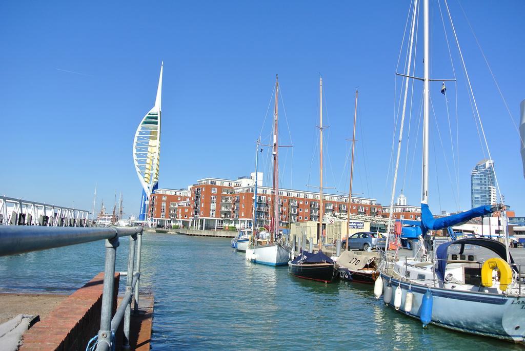 Duke Of Buckingham Hotel Portsmouth Exterior photo